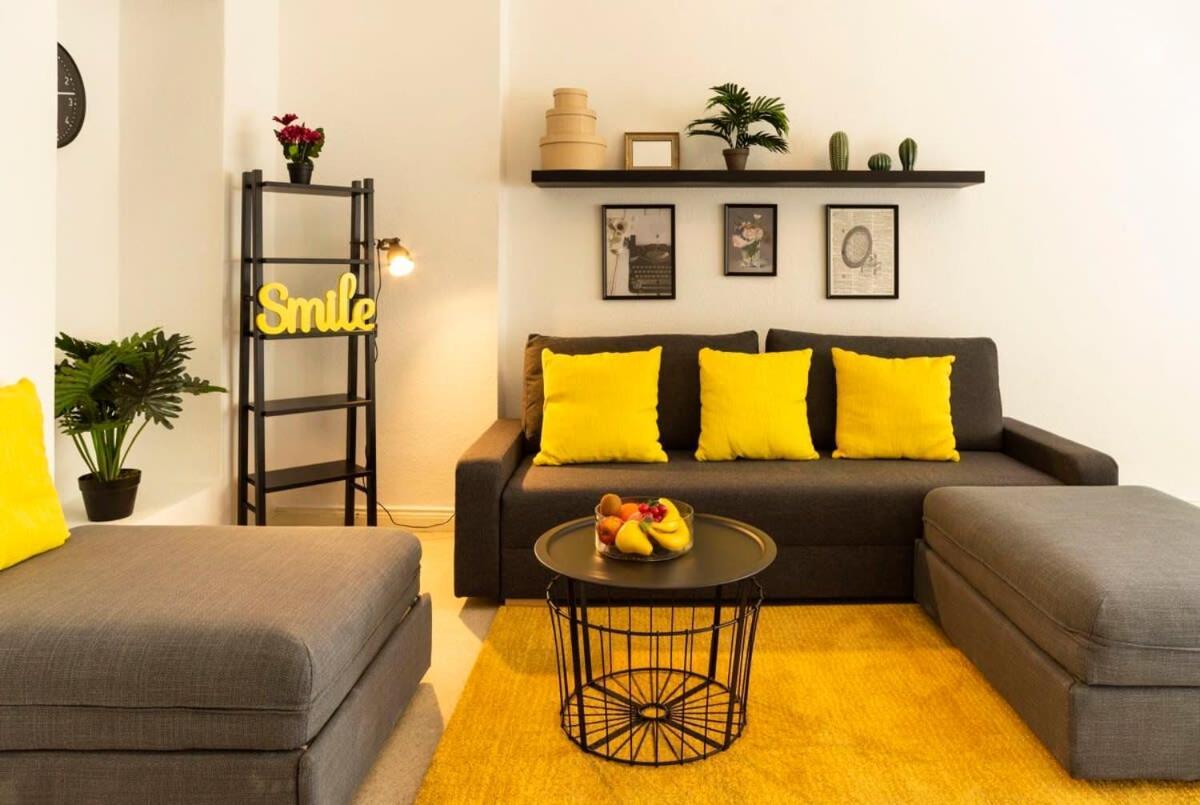 Modern 2 Bedroom Apartment In Berlin Schoeneberg Exterior foto